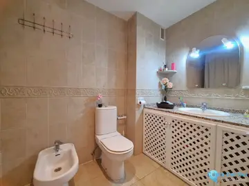2 bedroom Apartment for Sale in San Luis de Sabinillas-63420