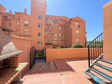 2 bedroom Apartment for Sale in La Duquesa-63527