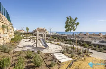 3 bedroom House for Sale in Riviera del Sol-12008