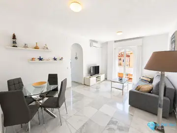 2 bedroom Apartment for Sale in San Luis de Sabinillas-63784