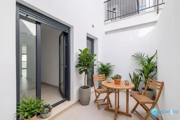 2 bedroom Apartment for Sale in Las Lagunas