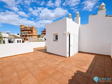 2 bedroom Apartment for Sale in La Duquesa-64561