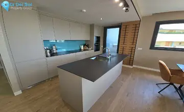 2 bedroom Apartment for Sale in Fuengirola-677