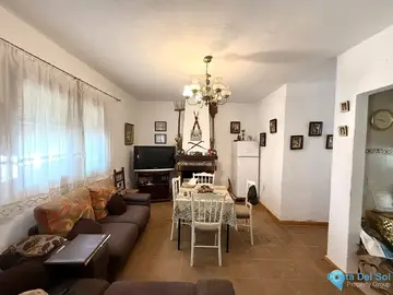 3 bedroom House for Sale in Coín
