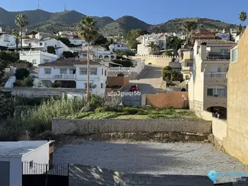 290m2 Plot for Sale in Benalmadena Pueblo