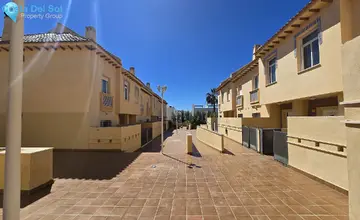 4 bedroom House for Sale in Calahonda-713