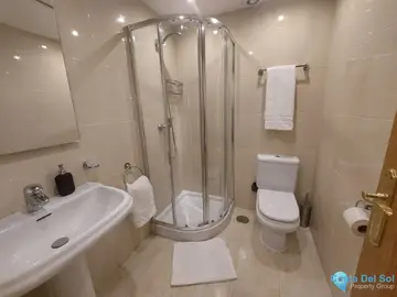 2 bedroom Apartment for Sale in Benahavís-65449