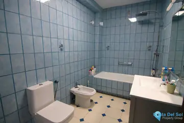 6 bedroom House for Sale in Coín-65859