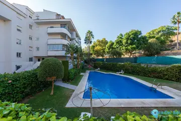 2 bedroom Apartment for Sale in Fuengirola-66044