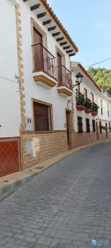 4 bedroom House for Sale in Monda