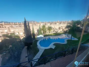 3 bedroom Apartment for Sale in La Duquesa