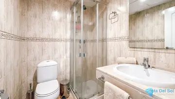 2 bedroom Apartment for Sale in La Duquesa-67008