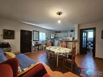 2 bedroom House for Sale in Casares