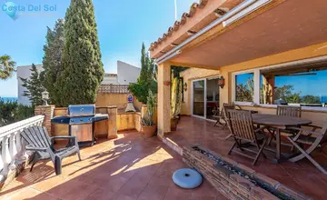 3 bedroom House for Sale in Benalmadena-917