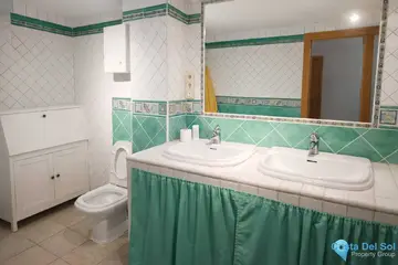 3 bedroom Apartment for Sale in Marbella-67526