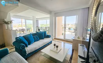 4 bedroom House for Sale in La Duquesa-997