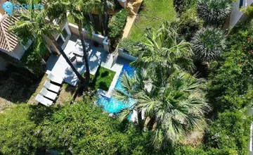 4 bedroom House for Sale in La Duquesa-1007