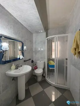 4 bedroom Apartment for Sale in Málaga Centro-96965