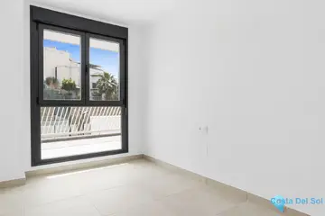 2 bedroom Apartment for Sale in La Cala de Mijas-96956