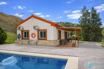 2 bedroom House for Sale in Coín-105700