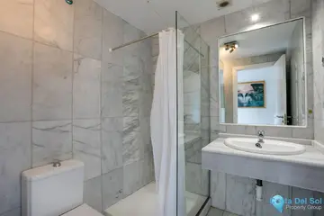 2 bedroom Apartment for Sale in Benahavís-97223