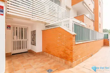 2 bedroom Apartment for Sale in Fuengirola-105718