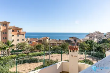 2 bedroom Apartment for Sale in Torrequebrada