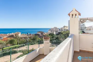 2 bedroom Apartment for Sale in Torrequebrada-105810