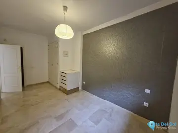 2 bedroom Apartment for Sale in Elviria-96110
