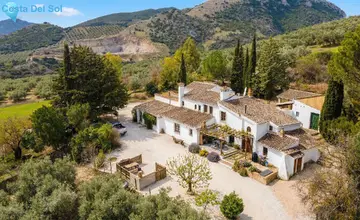 6 bedroom House for Sale in Villanueva del Rosario-1134