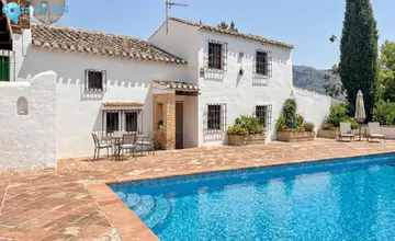 6 bedroom House for Sale in Villanueva del Rosario-1136