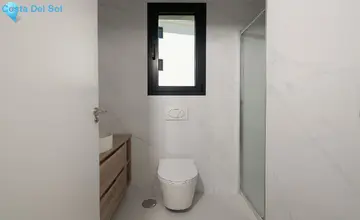 3 bedroom Apartment for Sale in Fuengirola-1231