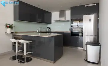 3 bedroom Apartment for Sale in Fuengirola-1253
