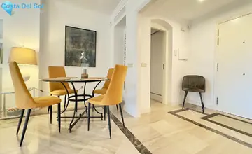 2 bedroom Apartment for Sale in Elviria-1401