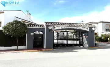 5 bedroom House for Sale in Cancelada