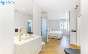 2 bedroom Apartment for Sale in Puerto Banús-1439