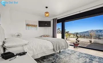 3 bedroom House for Sale in Marbella-1473