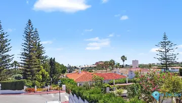 6 bedroom House for Sale in Manilva-81830