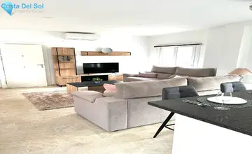 2 bedroom Apartment for Sale in La Carihuela-1519