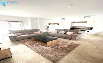 2 bedroom Apartment for Sale in La Carihuela-1513