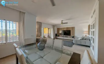 4 bedroom House for Sale in Riviera del Sol-1563
