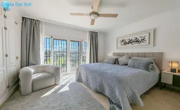 4 bedroom House for Sale in Riviera del Sol-1565