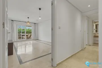 2 bedroom Apartment for Sale in The Golden Mile