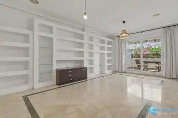 2 bedroom Apartment for Sale in The Golden Mile-81836