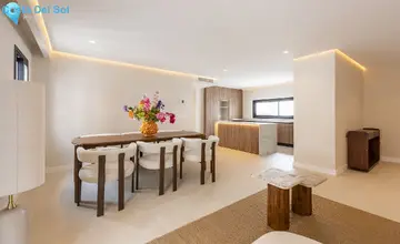 4 bedroom Apartment for Sale in Estepona-1635