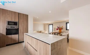 4 bedroom Apartment for Sale in Estepona-1636