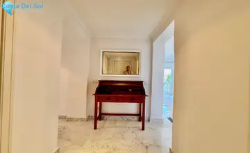 2 bedroom Apartment for Sale in Puerto Banús-1776