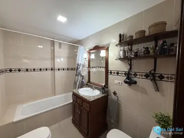 4 bedroom Apartment for Sale in Estepona-13392