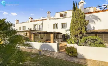 5 bedroom House for Sale in Casares-1860
