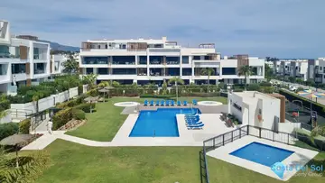 2 bedroom Apartment for Sale in Bel Air-81853
